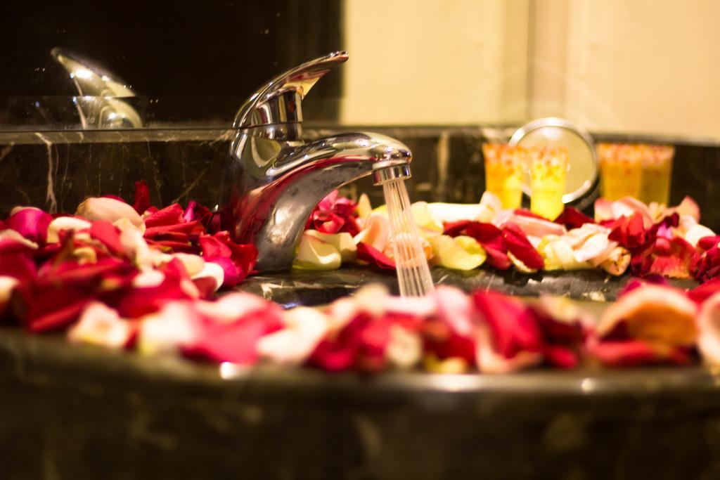 الرياض Al Makan Suites 101 By Al Azmy الغرفة الصورة